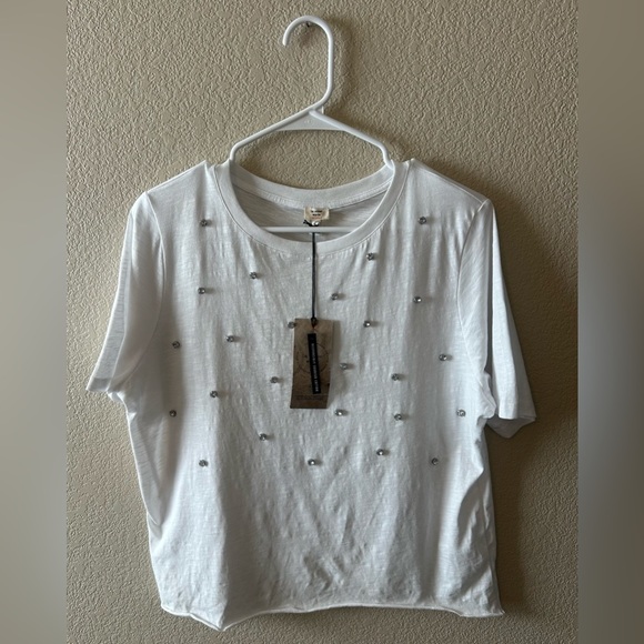 In Other Words Women’s Embellished Top In White Size 10 NWT - Picture 1 of 3